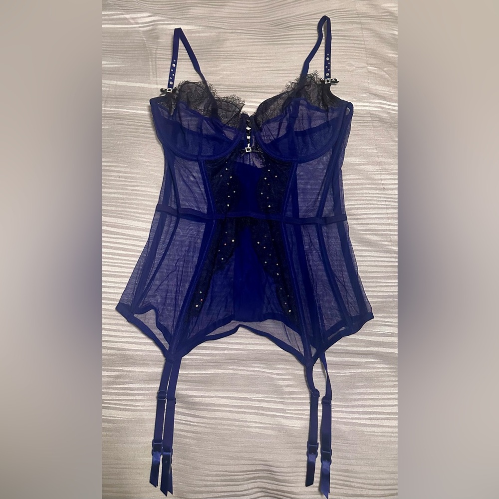 BNWT Victoria's Secret Sheer Blue Lace Corset, accented with Stones, 36D $88!
